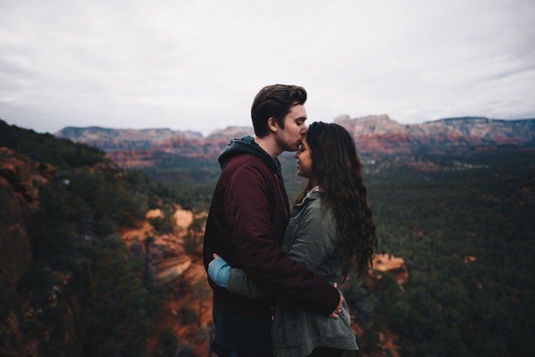 Does my partner care about me - two people in the mountains