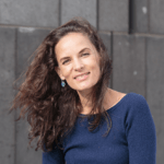 Gabriella_Csanádi_vertical