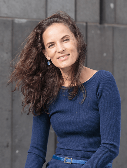 Gabriella_Csanádi_vertical